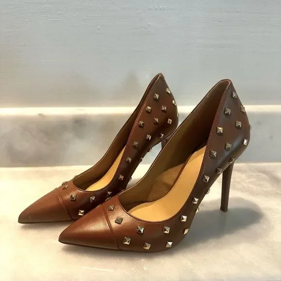 NWOT Michael Kors Pointed Toe Keke Studded Leather Slip-on Pumps Brown Size 7.5 - Picture 2 of 7